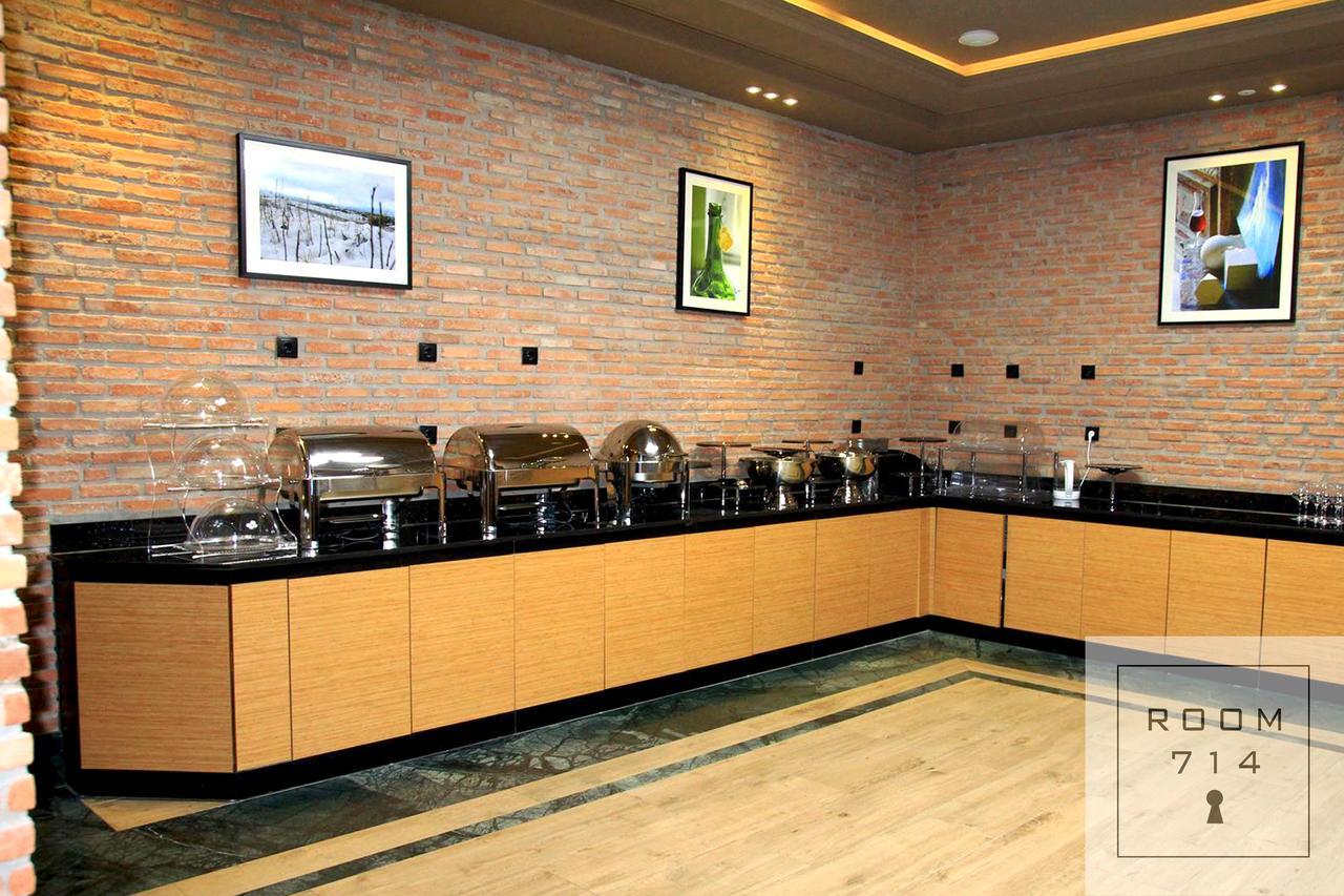 Orbi Palace Deluxe Bakoerjani Buitenkant foto